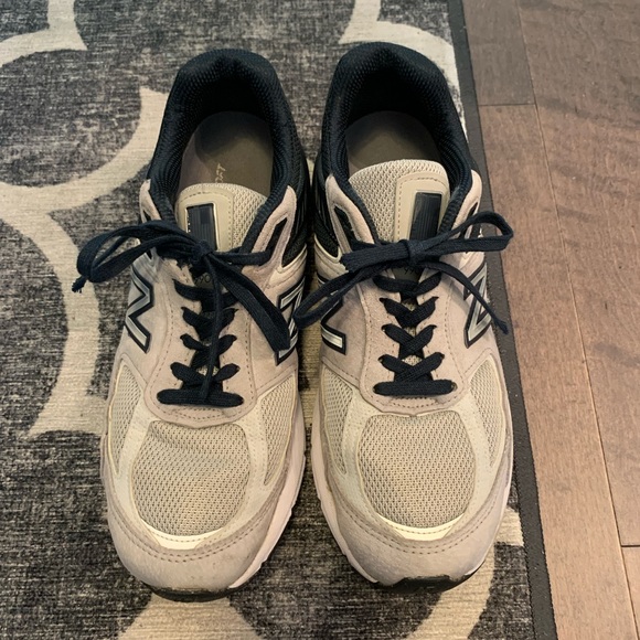 New Balance 990v5 grey/navy blue - size 8.5M - Picture 3 of 7